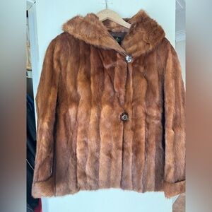 Elegant Brown Fur Coat Like NEW. No Return!!!!